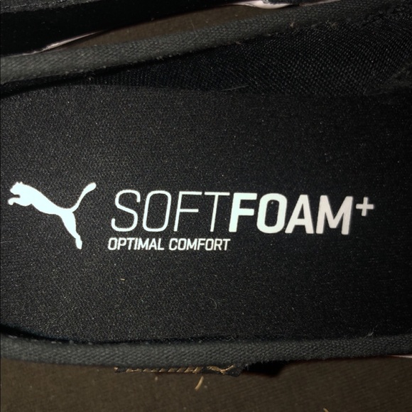 Black and white puma slip on shoes size 7 - Picture 6 of 8